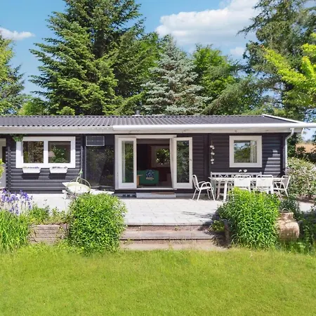 Gorgeous In With Kitchen